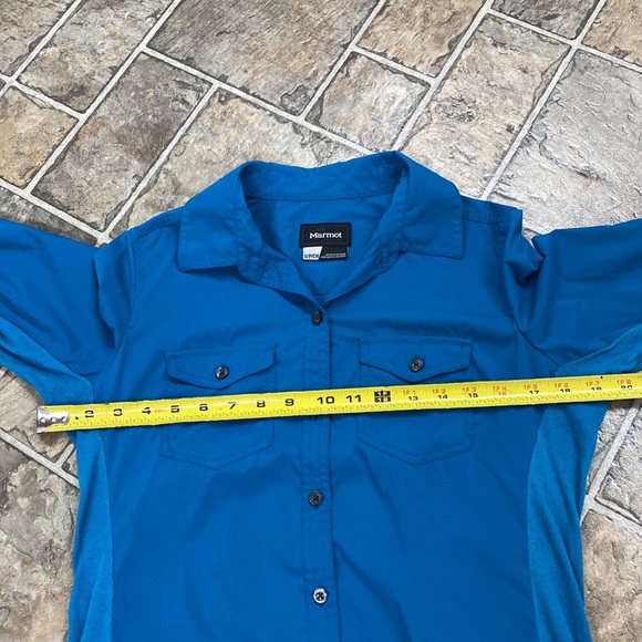 Marmot Long Sleeve Button Down Shirt Small Zippered Side Pocket, Blue - Picture 10 of 11